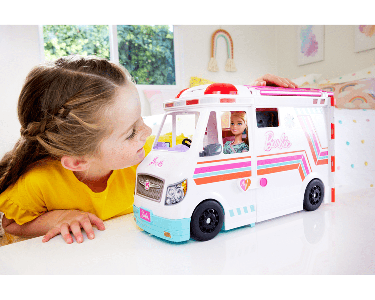 Barbie Ambulance Hospital Barbie Movil Barbie Careers Barbie