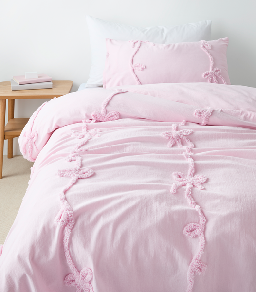 Bonnie Bows Textured Quilt Cover Set