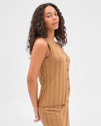 Tan