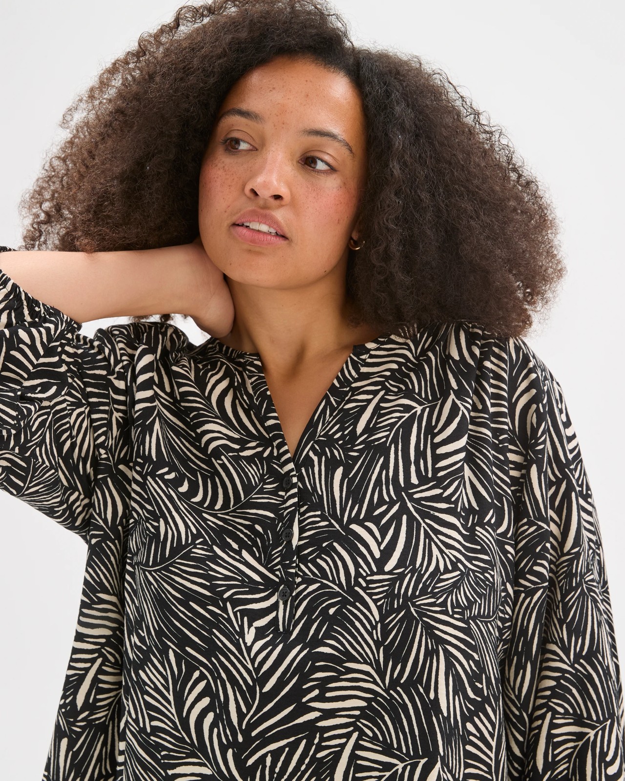 Plus Size 3/4 Sleeve Half Placket Blouse 5 of 5