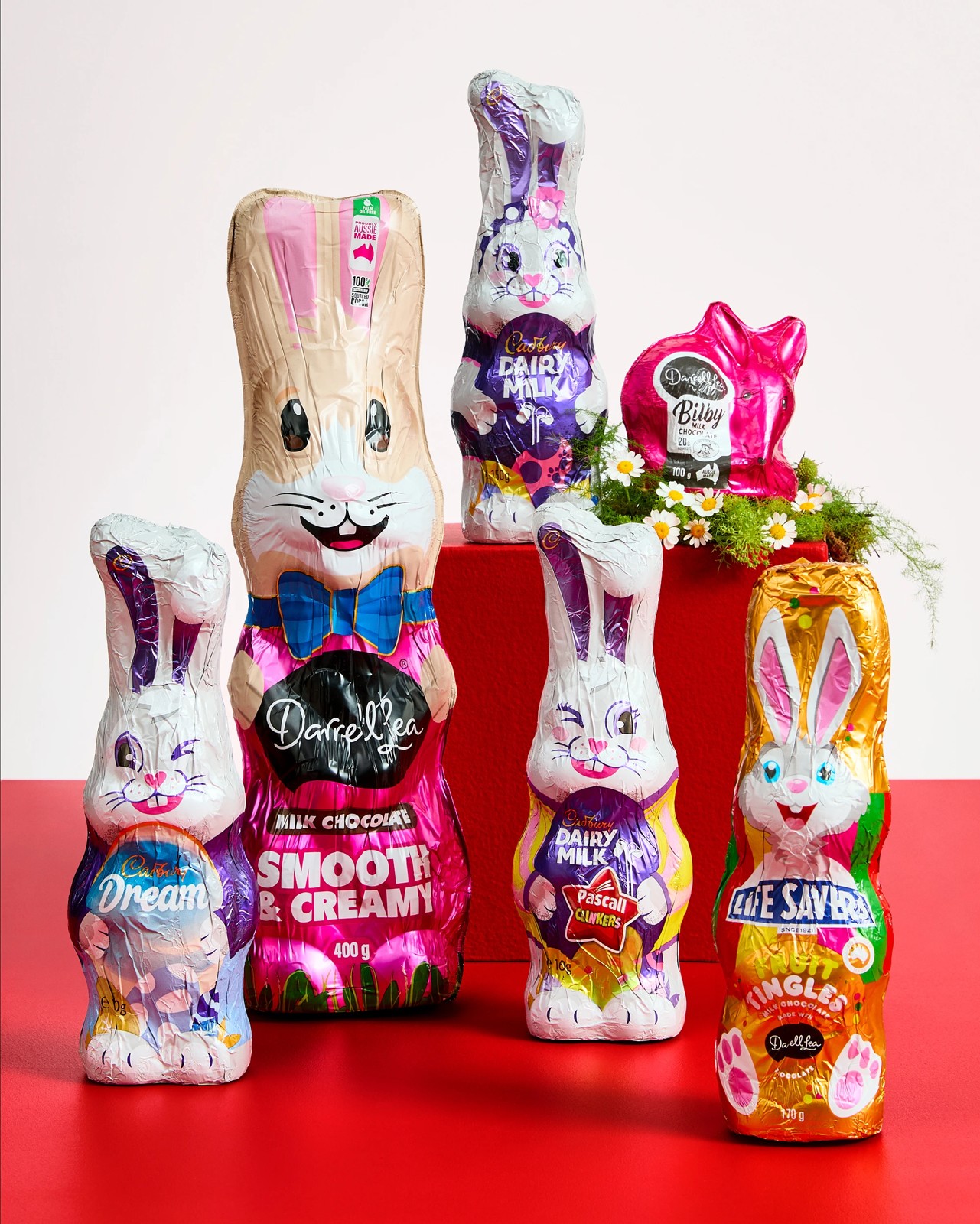 Darrell Lea Milk Fruit Tingle Bunny 170g 2 of 2