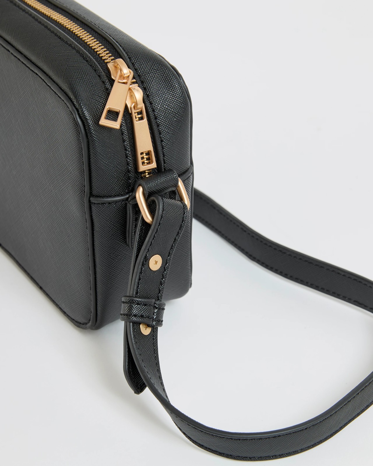 Camera Crossbody Bag - Black 2 of 3