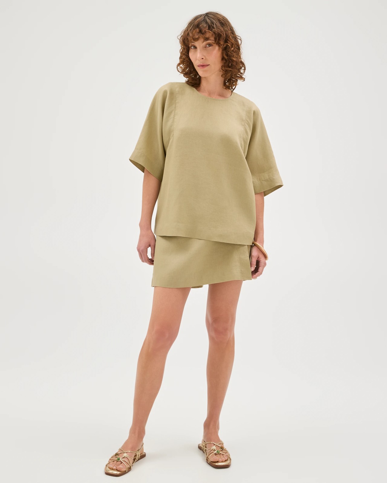 European Linen Boxy Seamed T-Shirt  - Crushed Leaf 2 of 6
