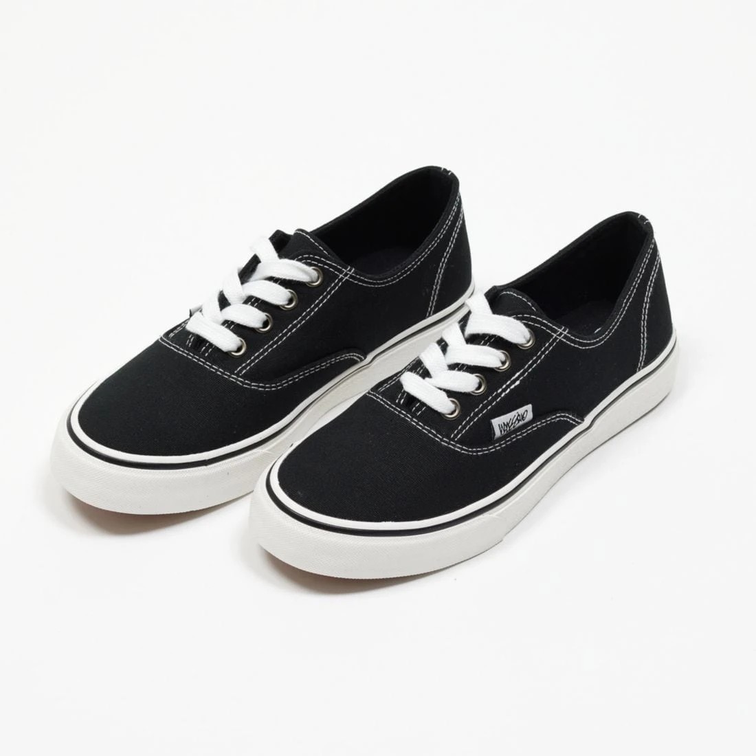 Mossimo Kids Senior Canvas Sneakers - Black/White 6 of 6
