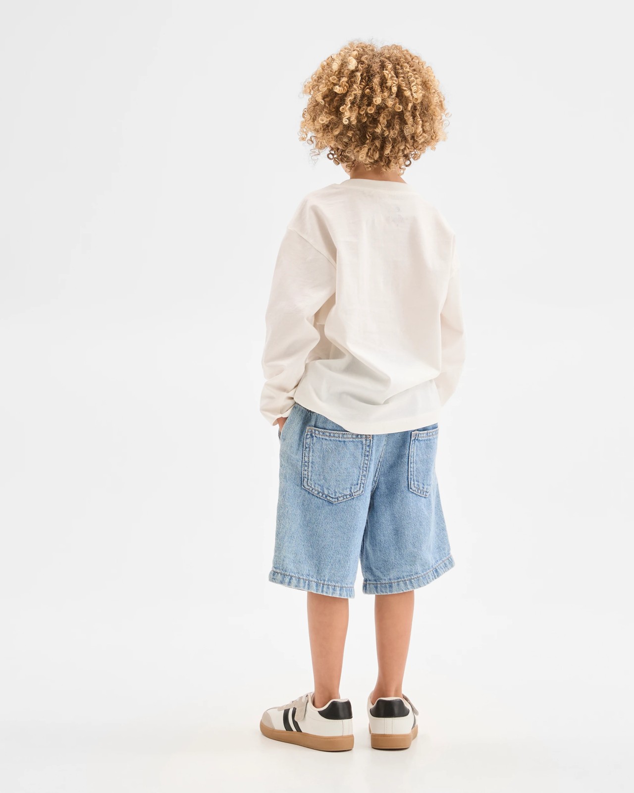 Australian Cotton Long Sleeve T-Shirt - Cloud Dancer 3 of 5