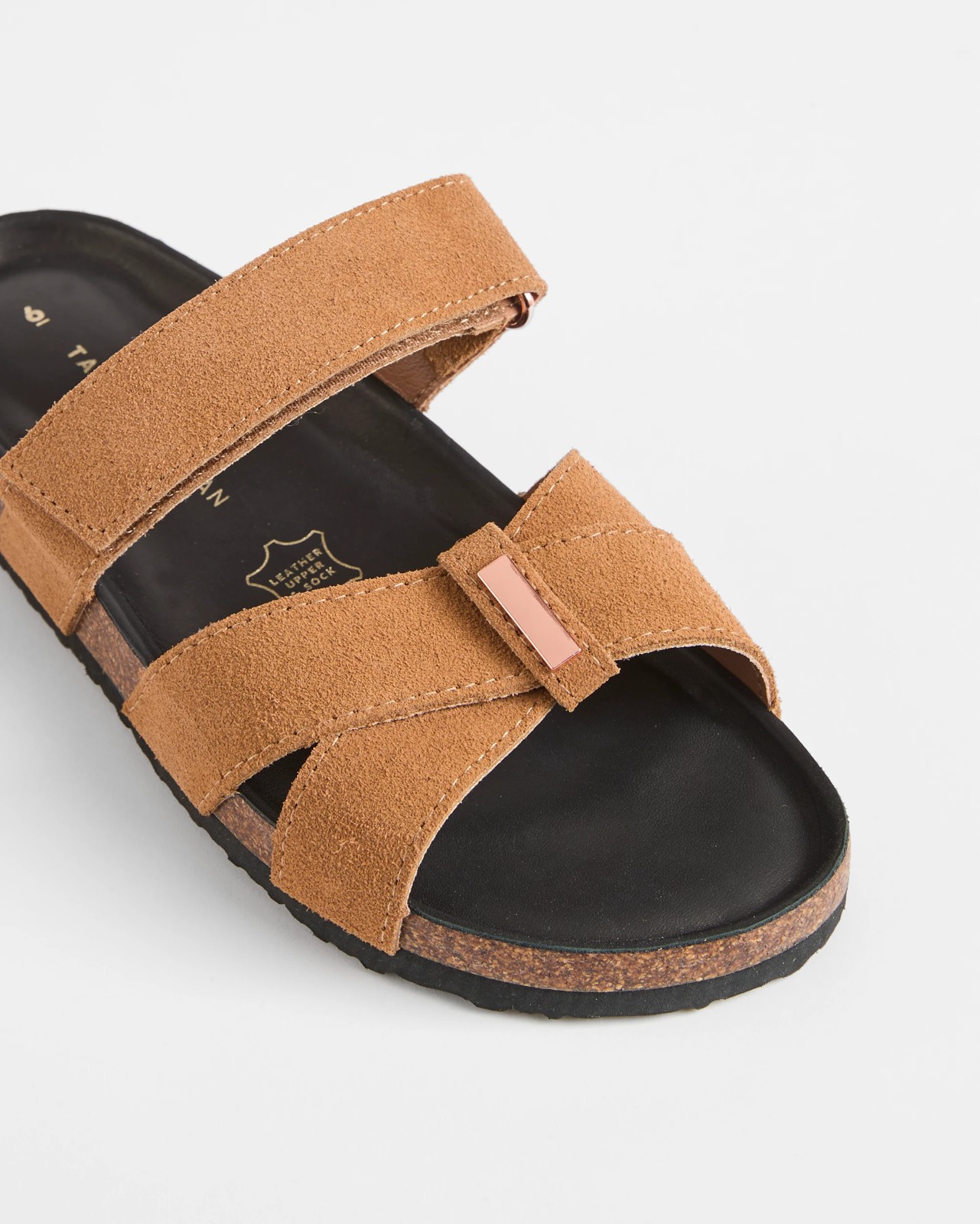 475_71272351_2+475T7127