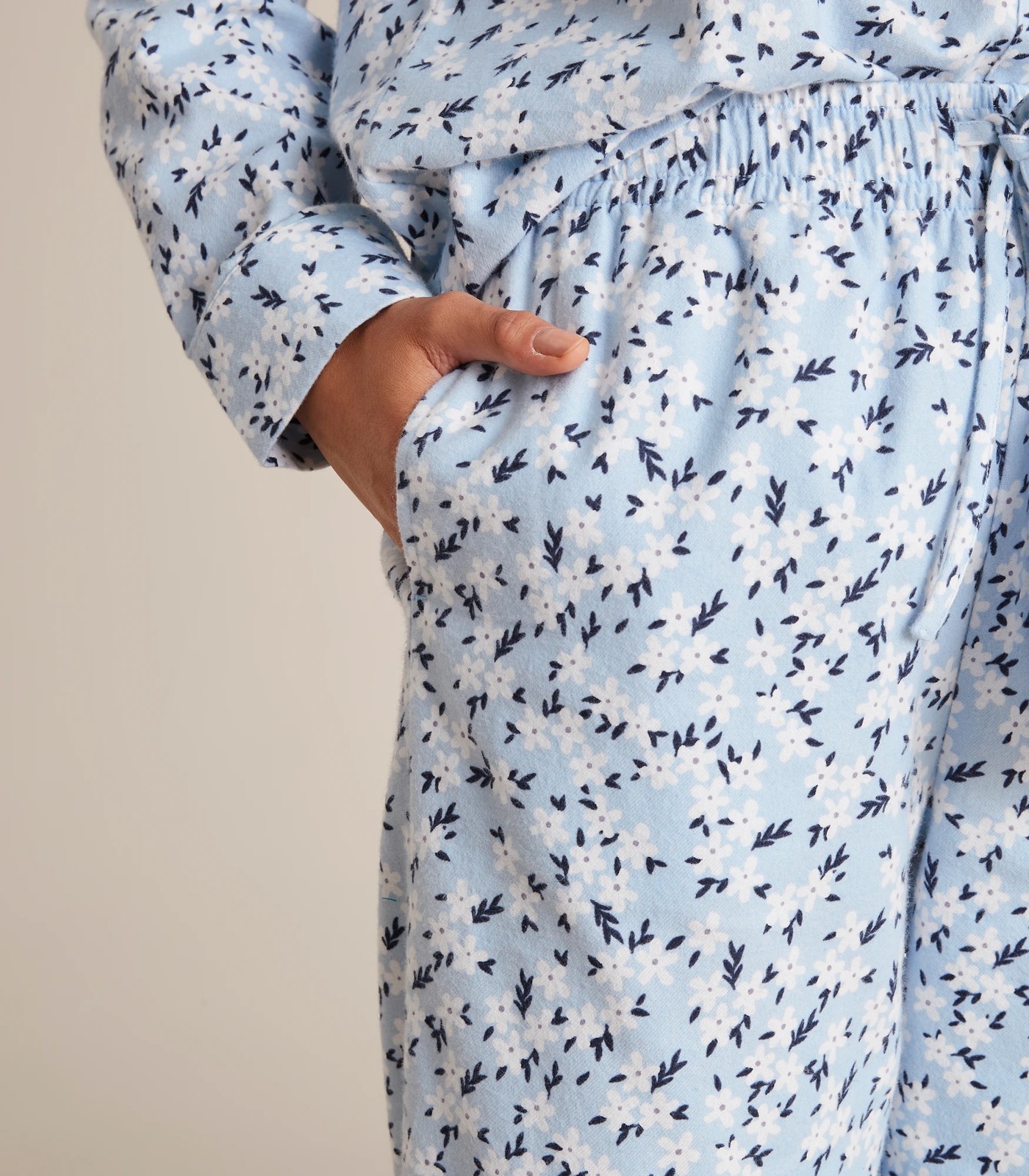 Lily Loves Flannelette Sleep Pants 3 of 5