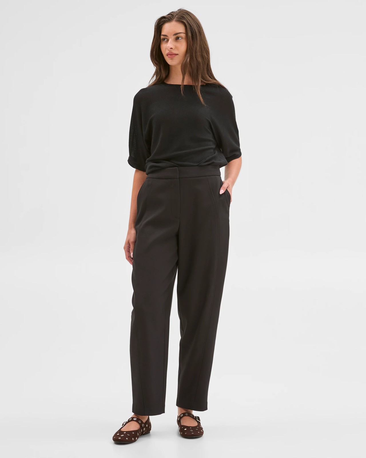 Petites Tailored Barrel Leg Pants 4 of 4