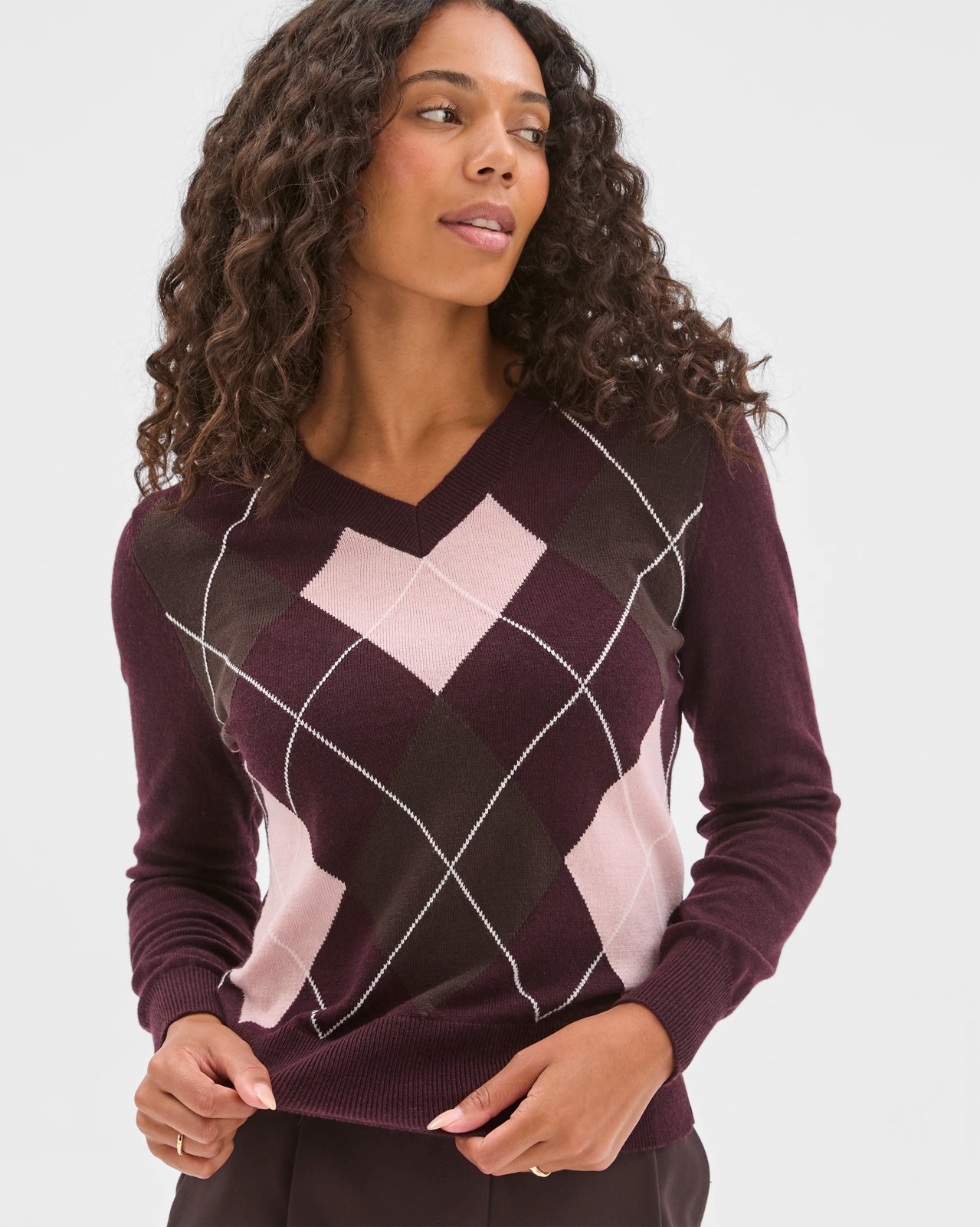 Preview Argyle V-Neck Jumper - Pinot 4 of 5