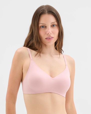Smooth Moves No Show Bonded Wirefree Bra