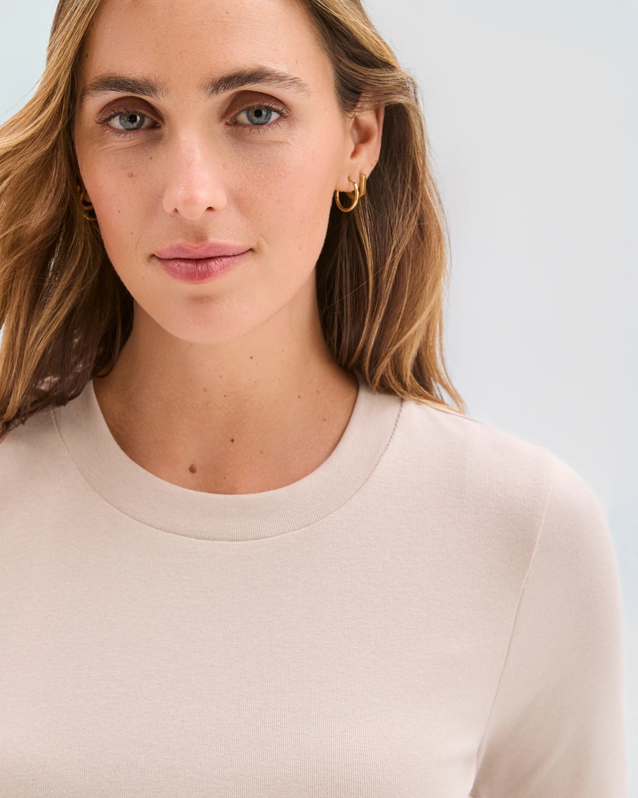 220_72085950_3+220T7208