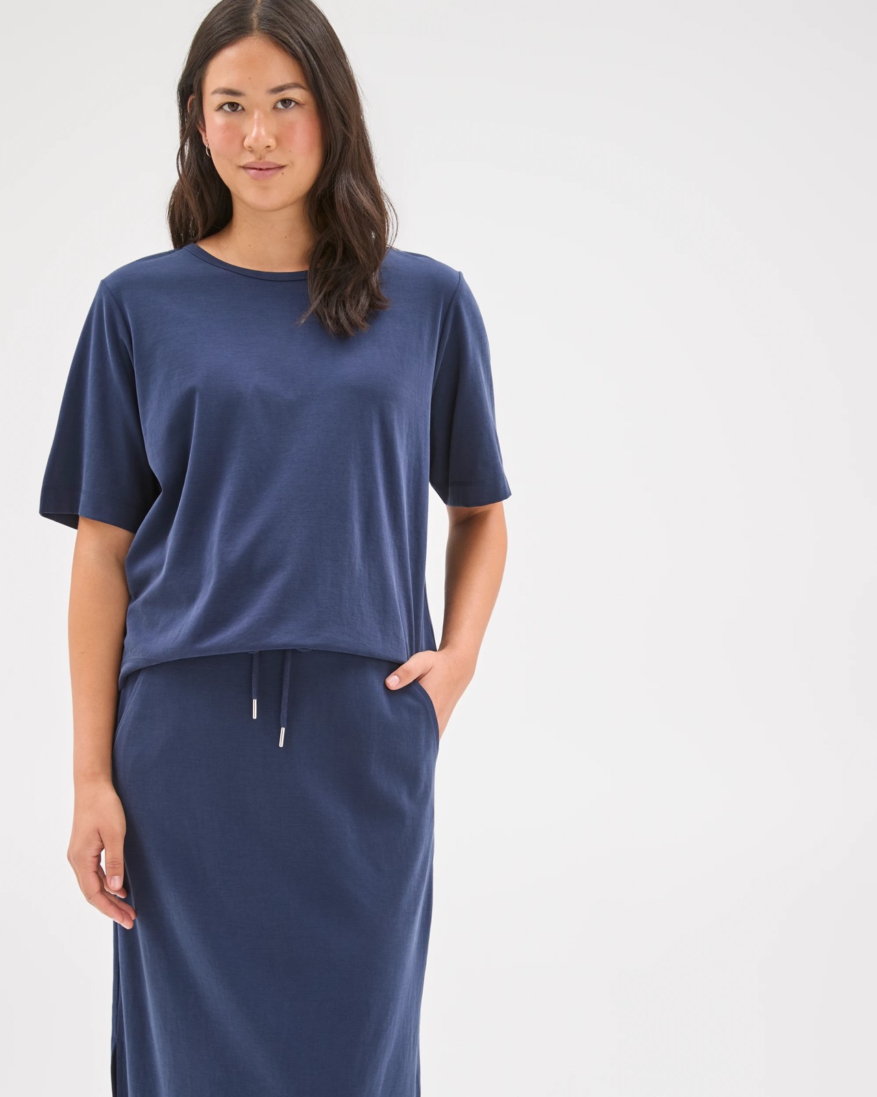 Relaxed Drape Maxi Skirt - Navy 3 of 5