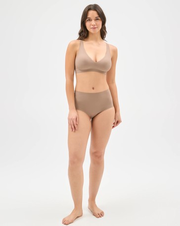 Smooth Moves No Show Bonded Wirefree Crop Bra