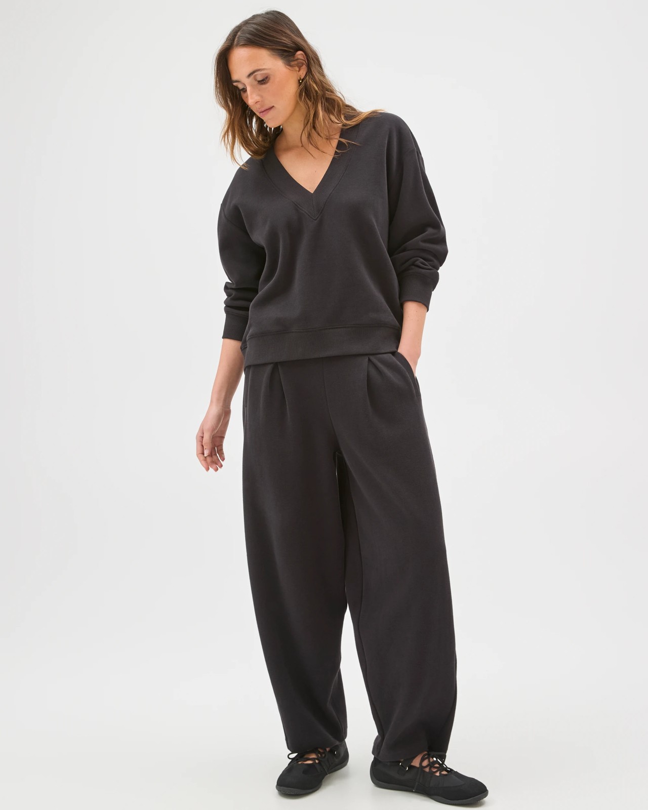 Active Australian Cotton Blend Sueded Rib V-Neck Jumper - Black 6 of 6