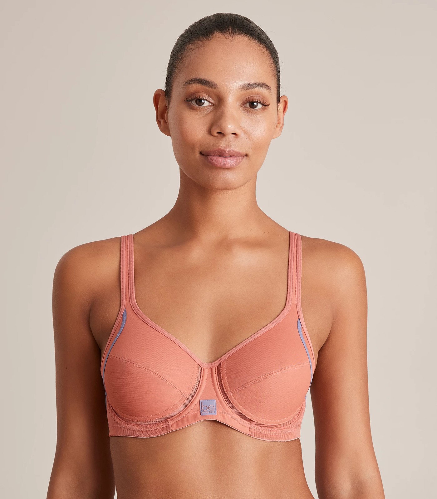 WOMENS: Underwire Firm Support Contour High-Impact Sports Bra