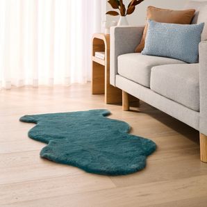 Green Faux Fur Rug, Green, 110cm x 65cm - Anko