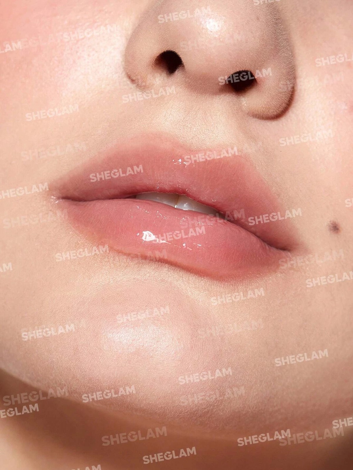 SHEGLAM Jelly Wow Hydrating Lip Oil - Berry Involved 3 of 5