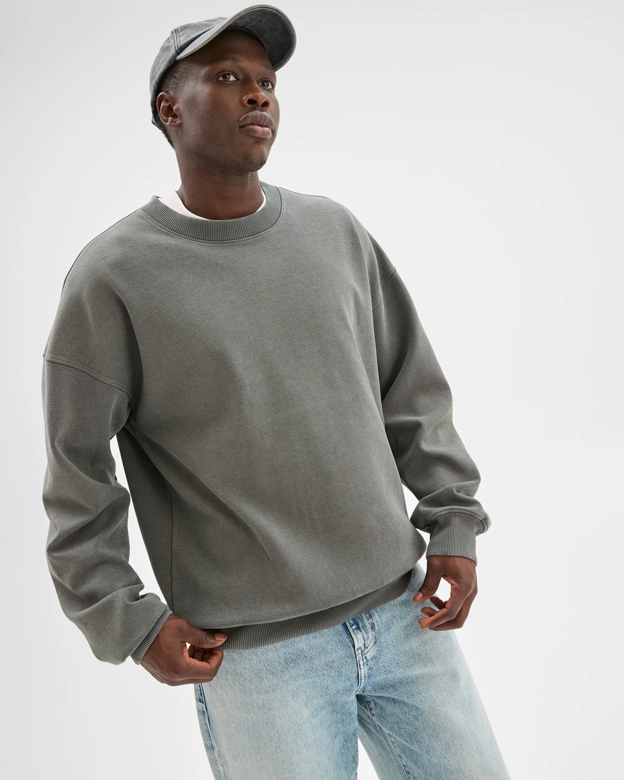 Commons Australian Cotton Blend Oversized Heavyweight Jumper - Worn Black 4 of 6