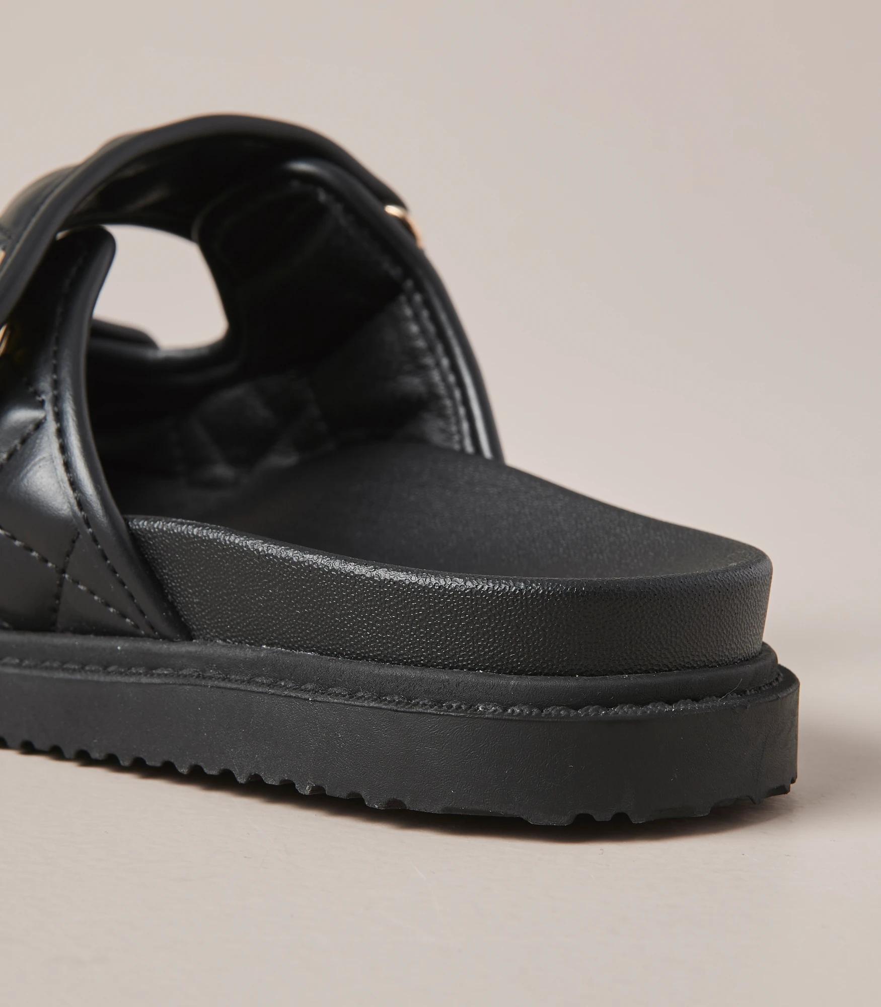 Mallorca Quilted Slides