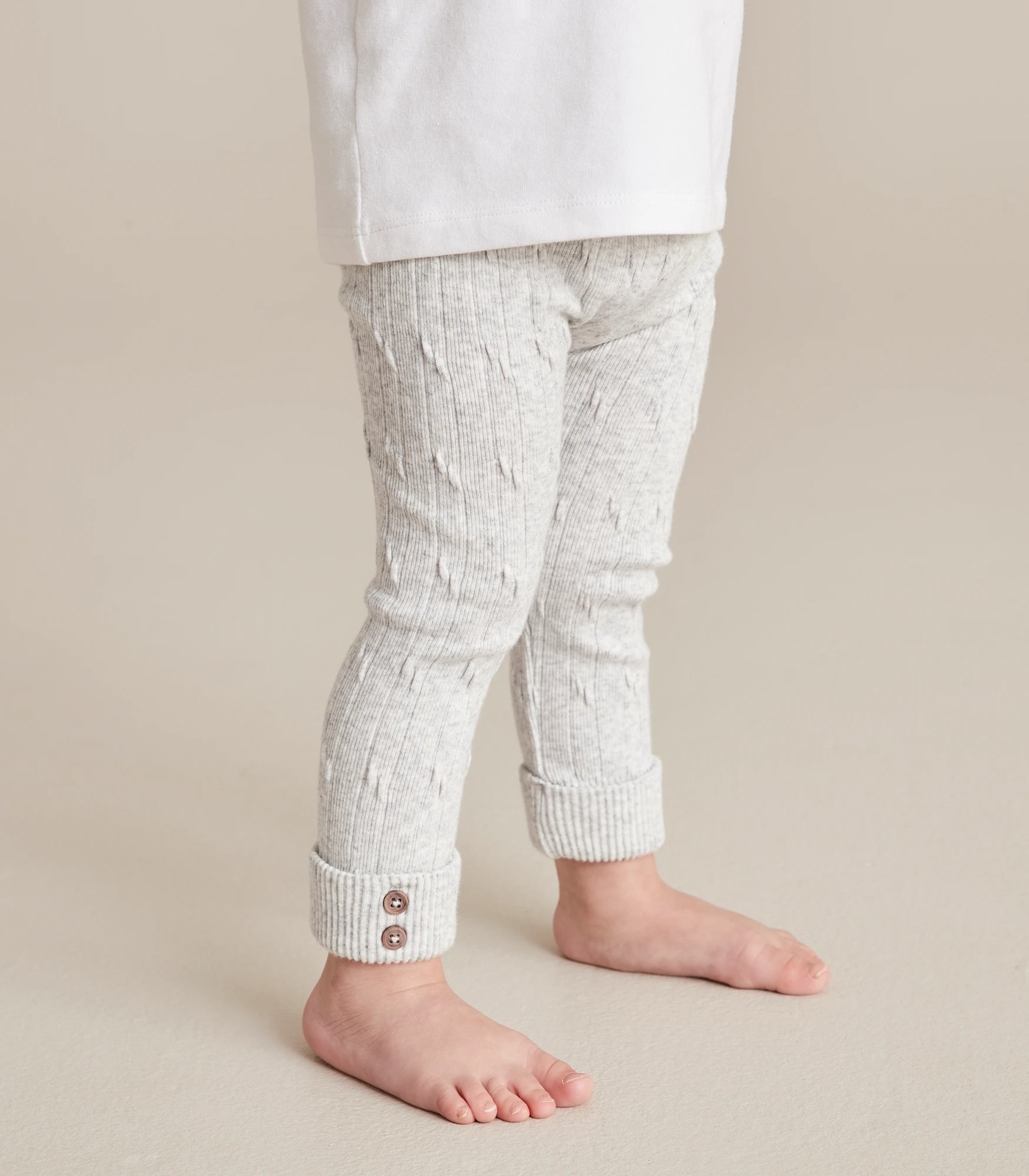 Baby girl knit leggings