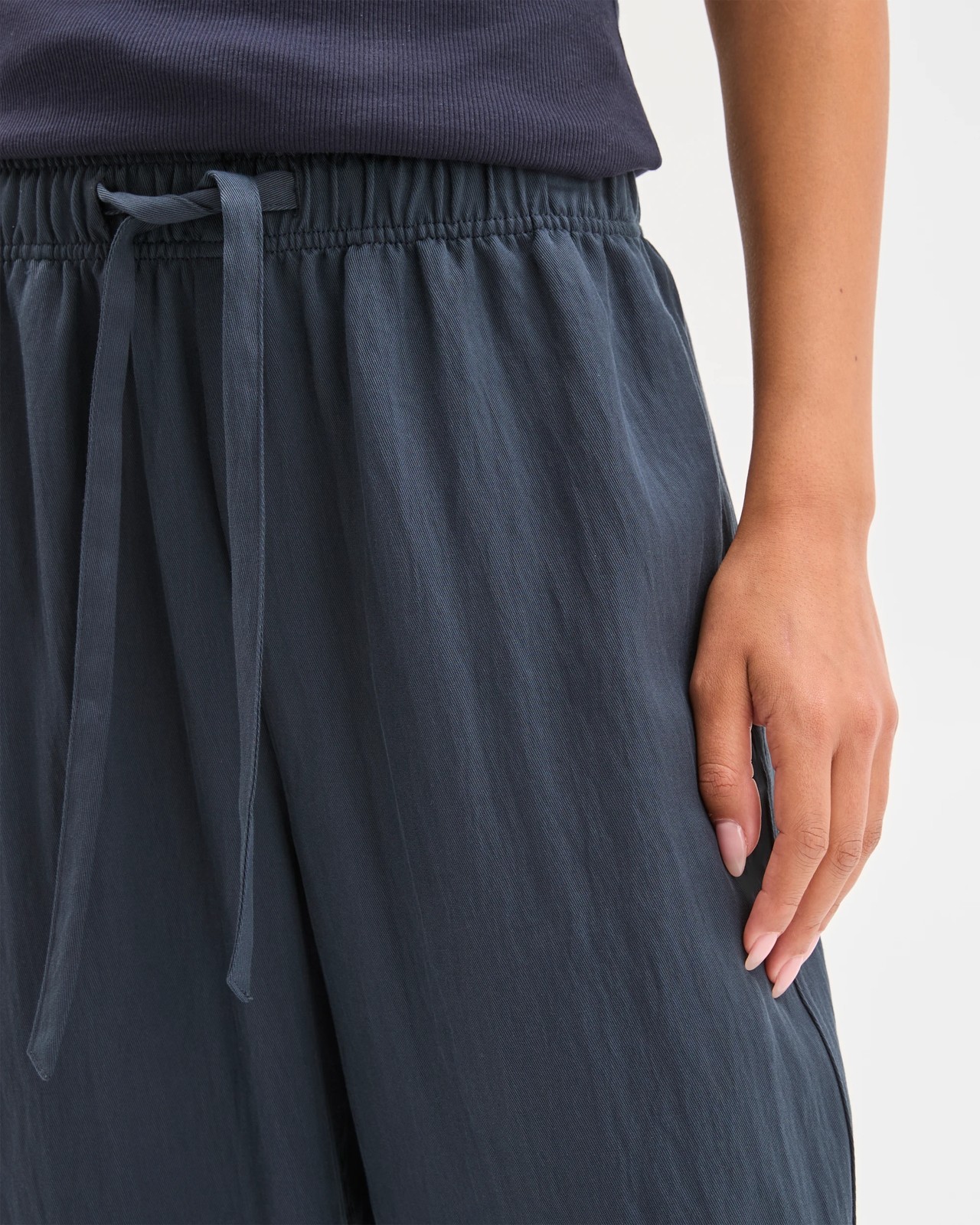 225_71924687_5+225T7192