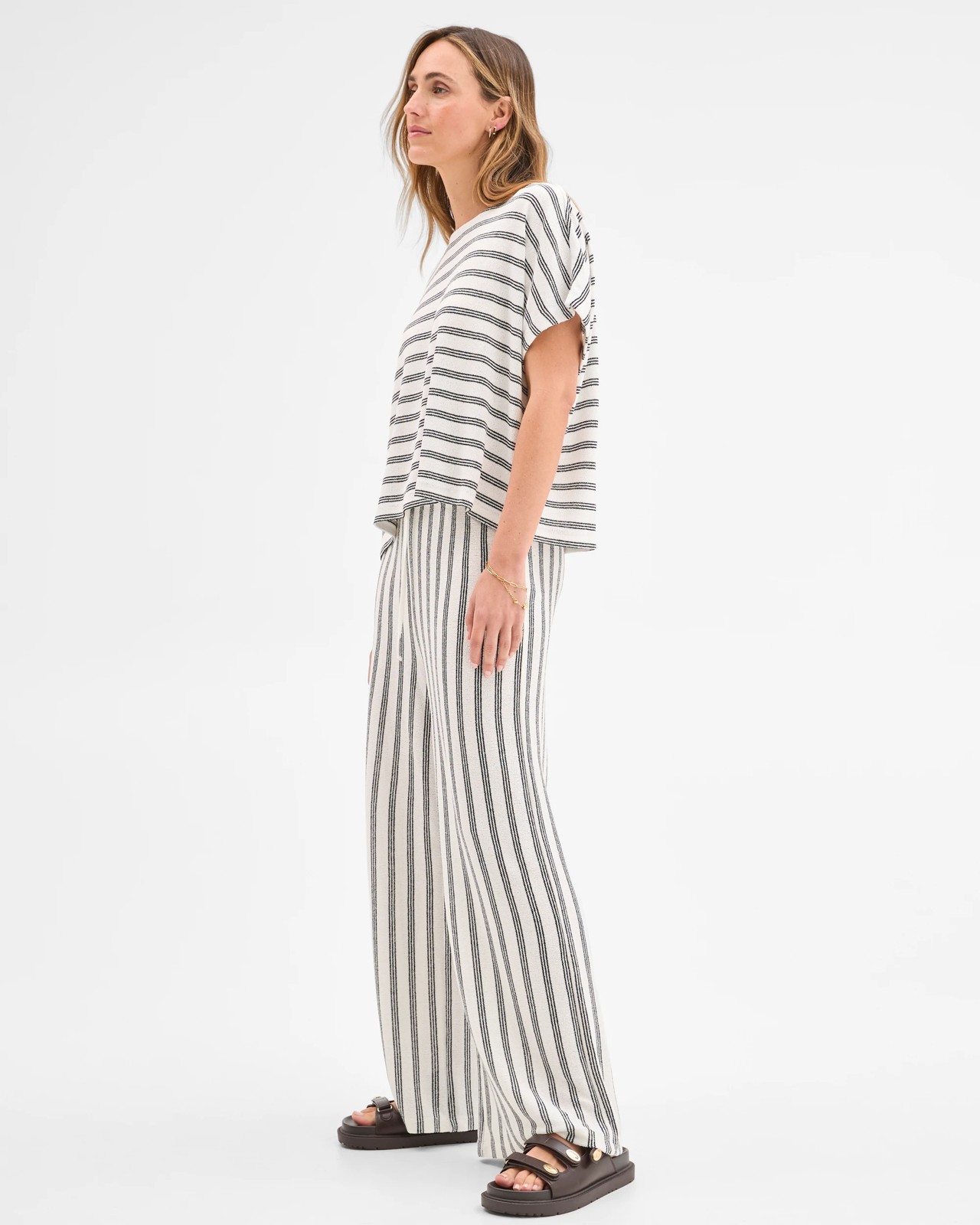 220_72015421_4+220T7201