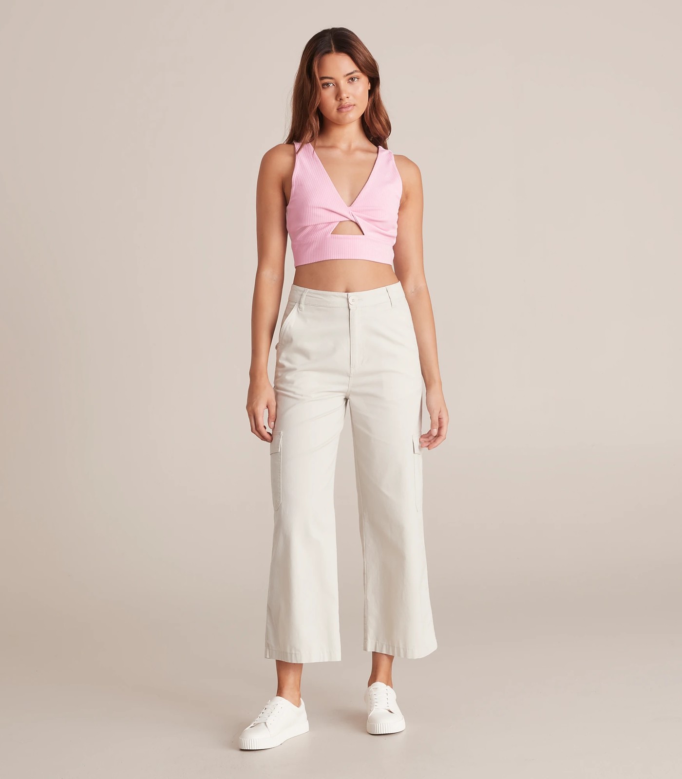 250_67143207_4+22E9CC