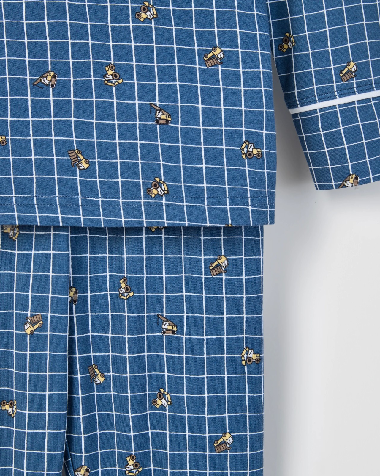 370_72157688_10+370T7215