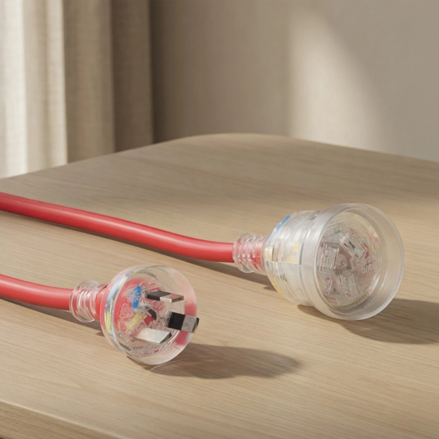 10m Arlec Red Heavy Duty Extension Lead 4 of 4