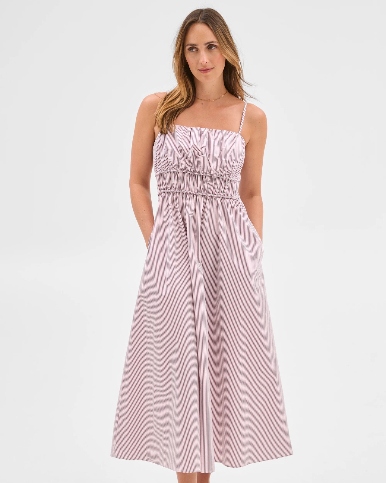 225_71828862_3+225T7182