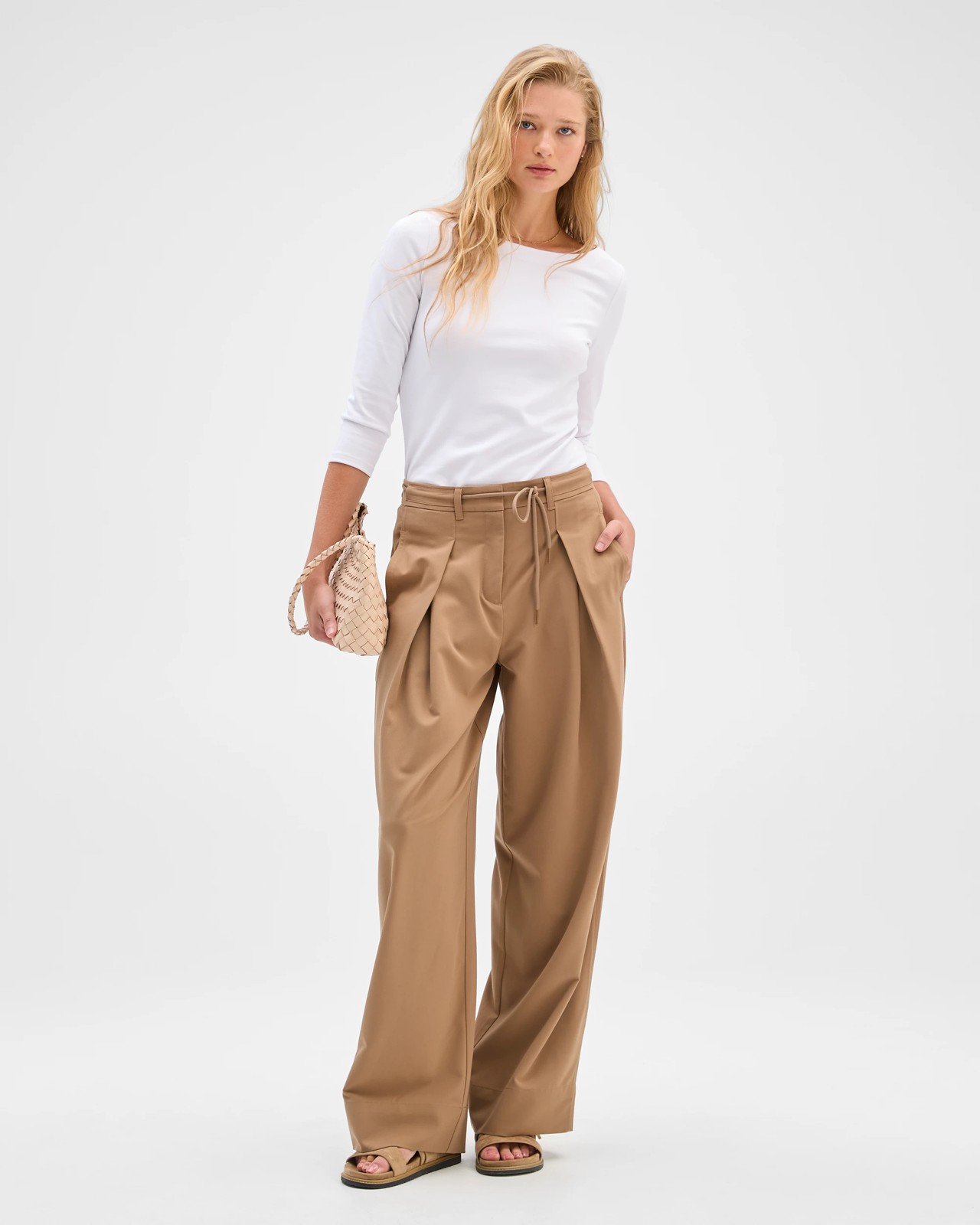 265_72003381_2+265T7200