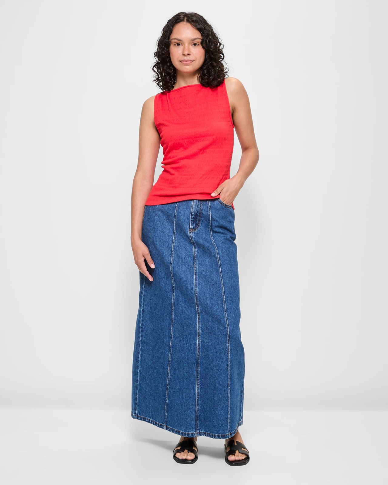 Sleeveless Textured Boat Neck Tank Top 2 of 5