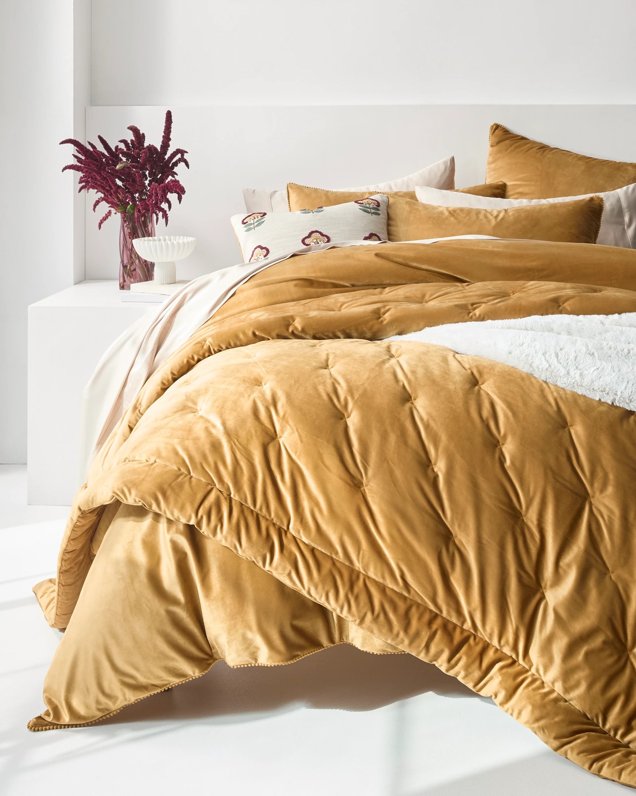 Lacy Velvet Comforter - Cumin 2 of 3