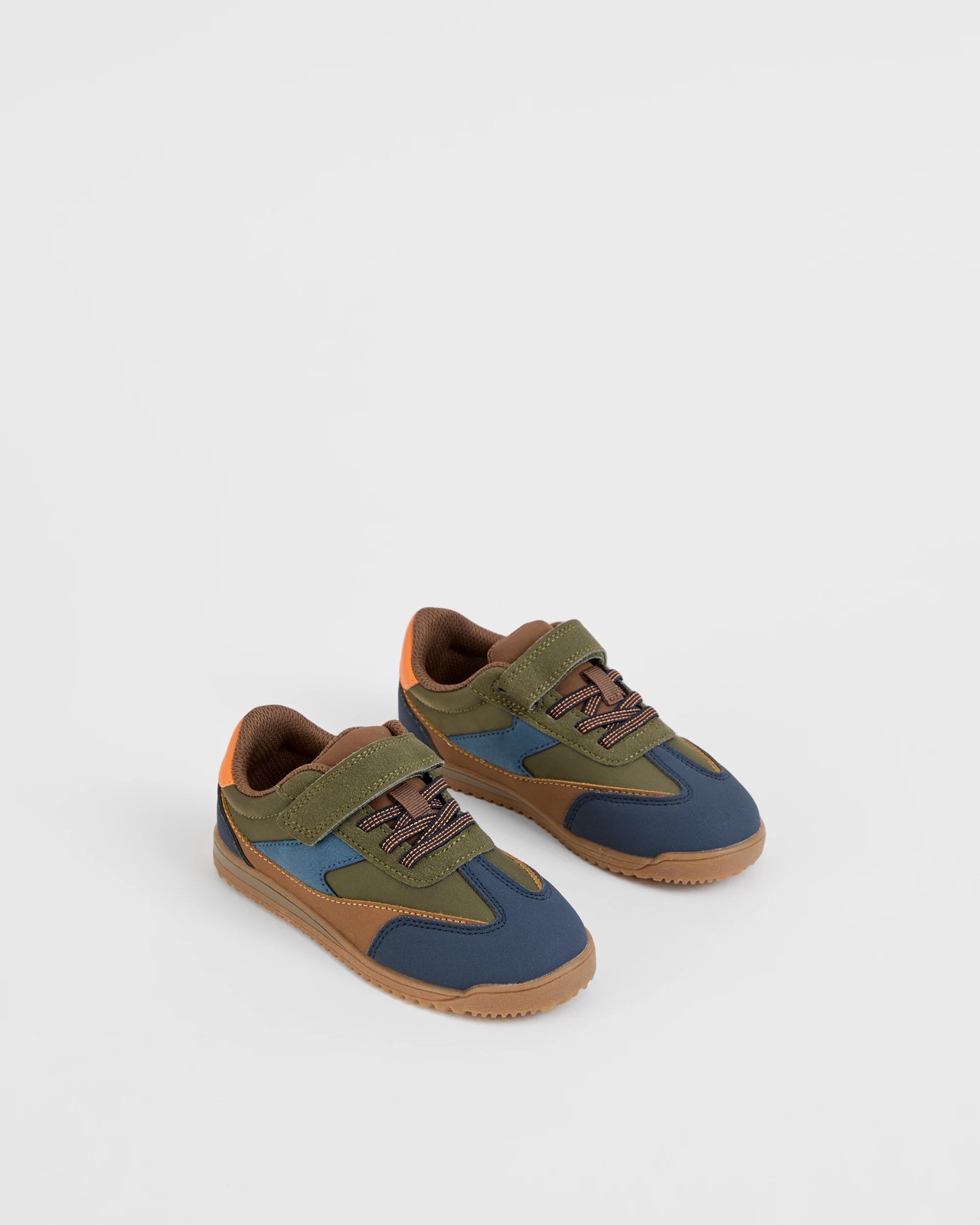 475_72172308_2+475T7217