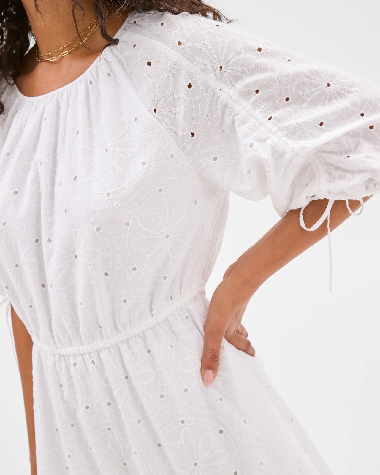 225_71989662_6+225T7198