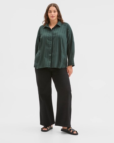 Plus Size Relaxed 2-Way Shirt