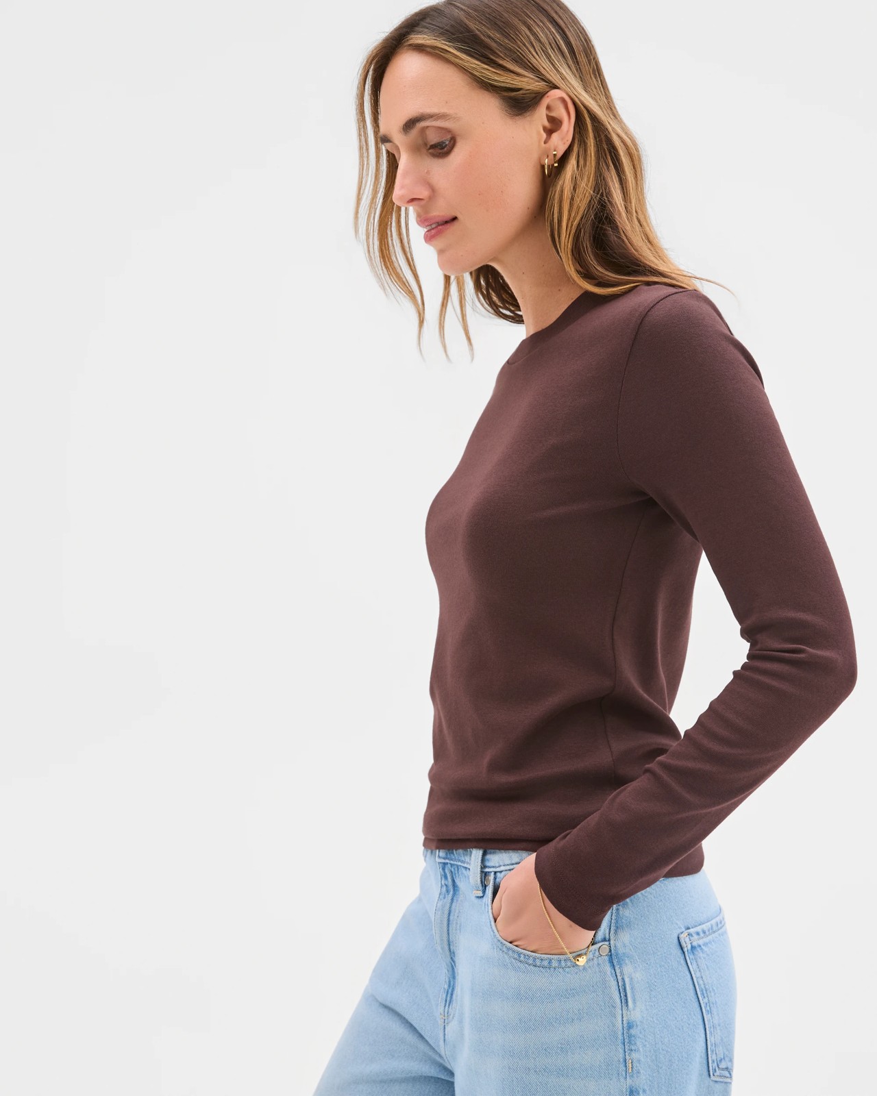 220_72085967_4+220T7208