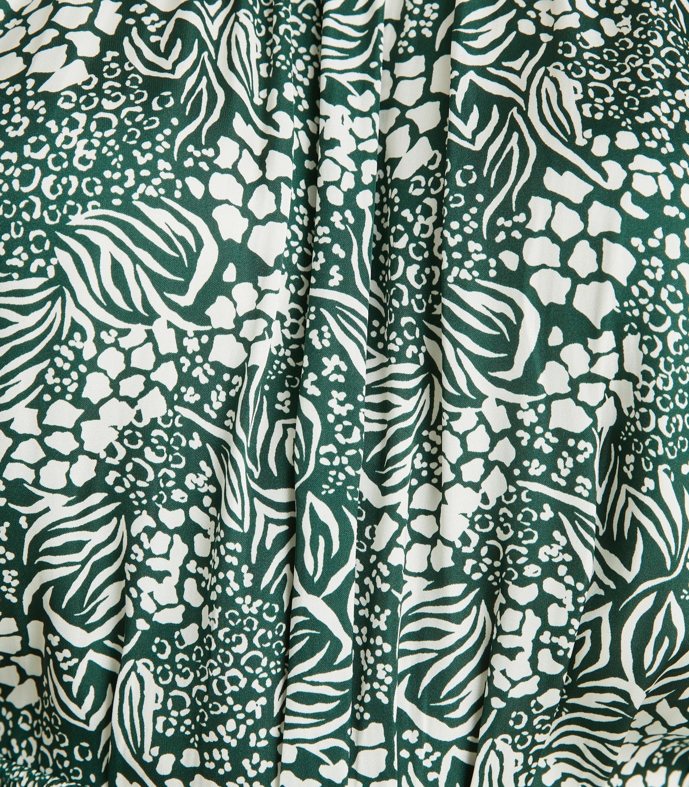 Preview Gathered T-Shirt 6 of 6