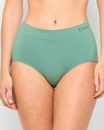 Womens Seamless Full Briefs - Bonds