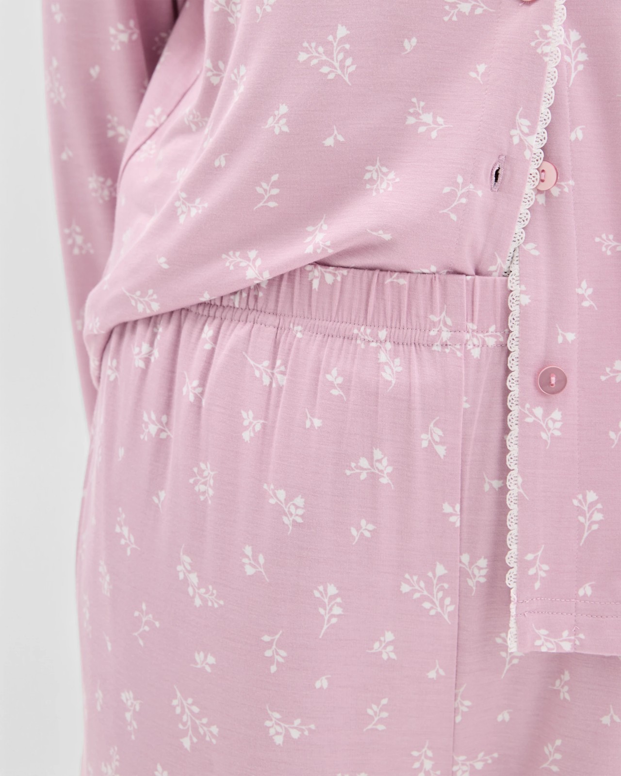 Bamboo Comfort Long Sleeve Pyjama Set 5 of 6