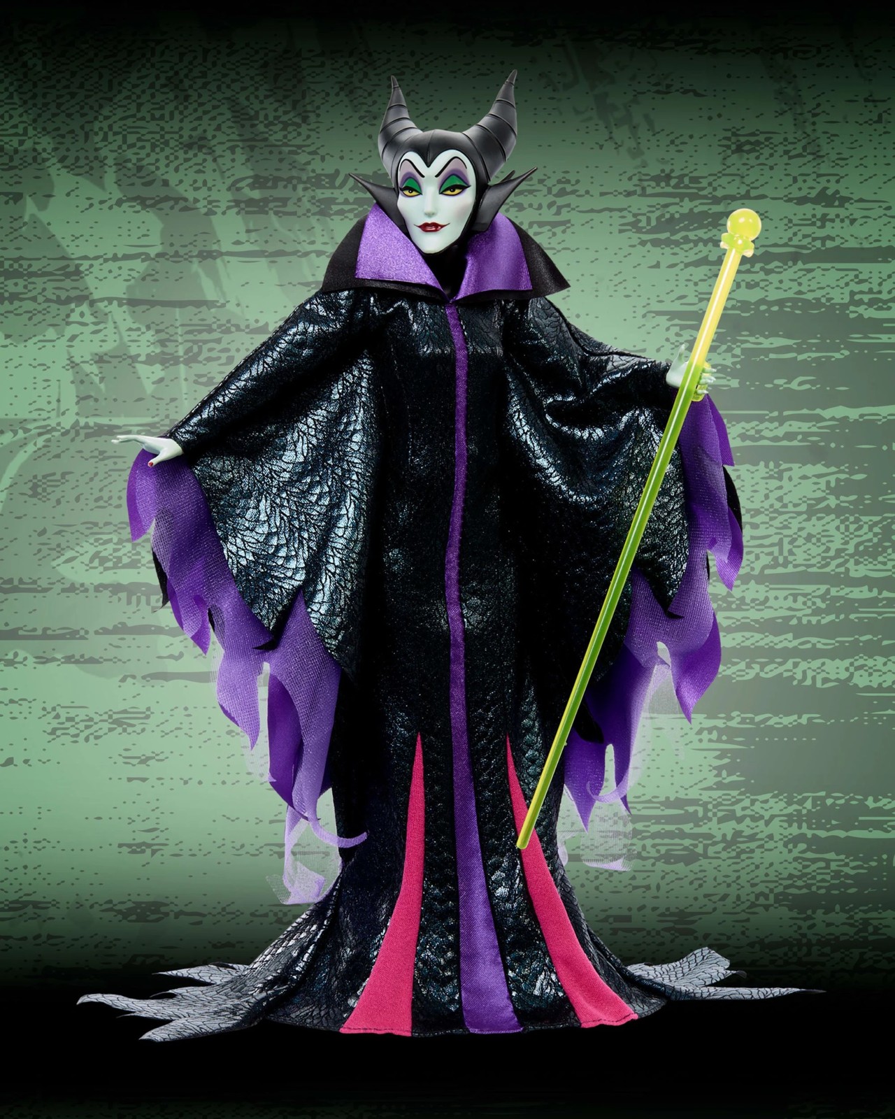 Disney Collector Maleficent Collectible Villains Fashion Doll in Signature Look 6 of 6