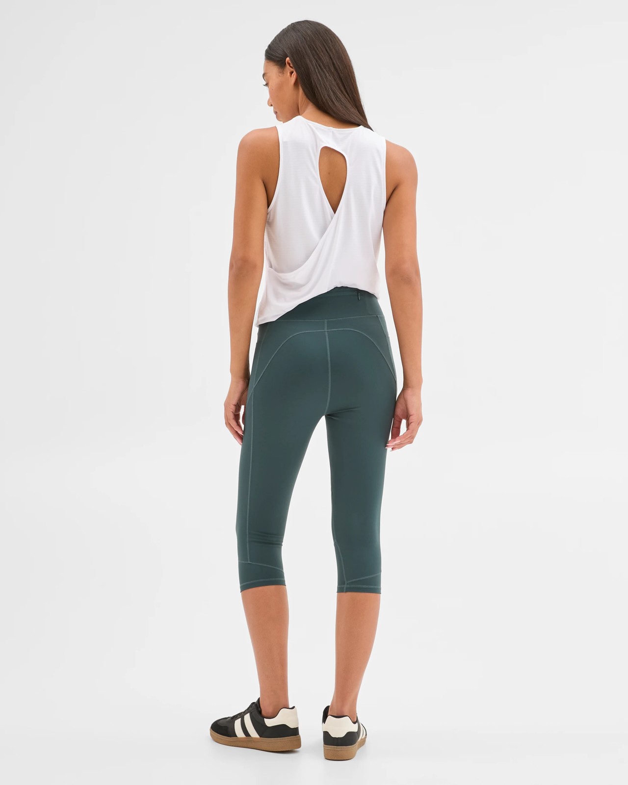 230_71886985_8+230T7188