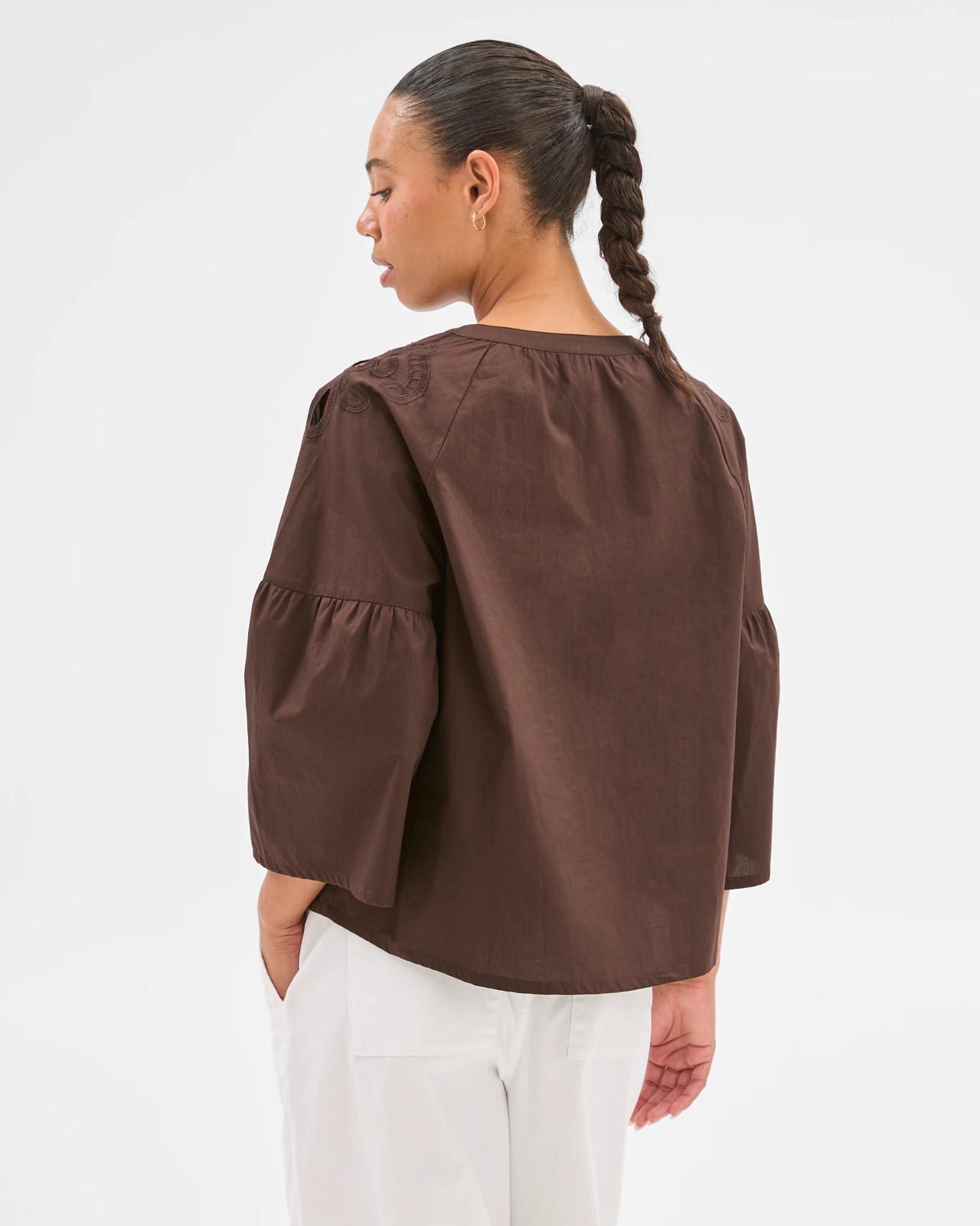 225_71806532_5+225T7180