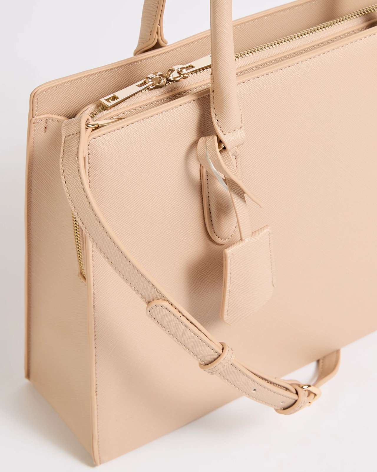 160_72094945_2+160T7209