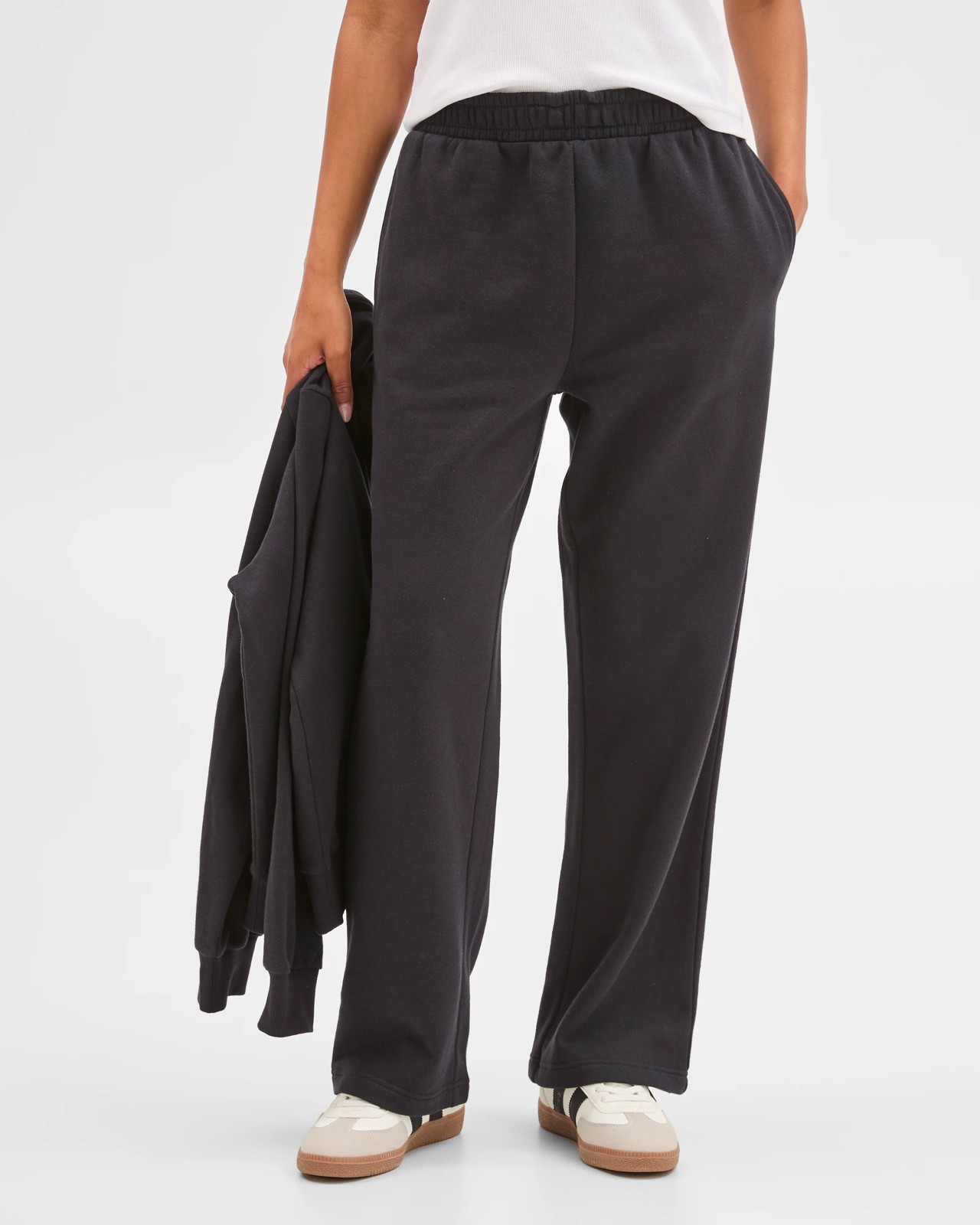 230_72099407_2+230T7209