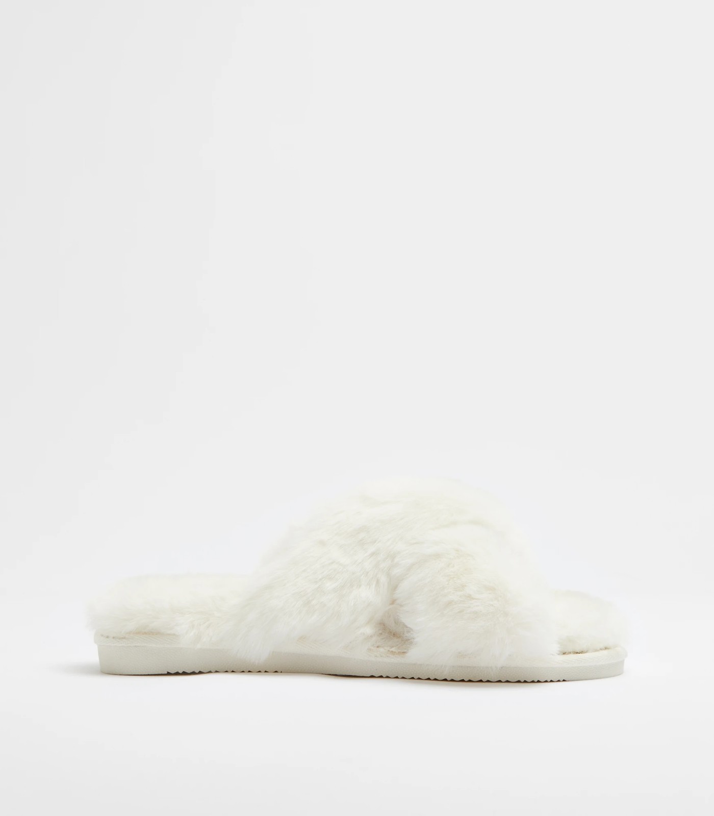 White fluffy best sale slippers target