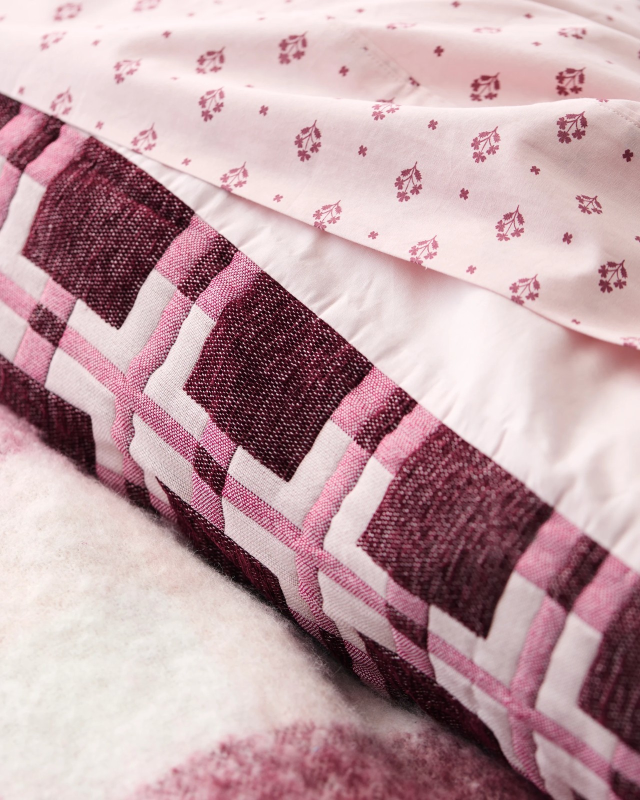 Scarlett Chenille Textured Quilt Cover Set - Sangria 6 of 6