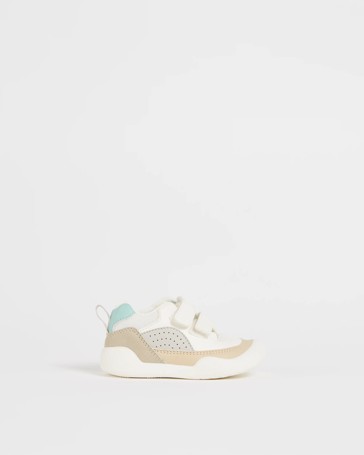 First Walker Barefoot Sneakers
