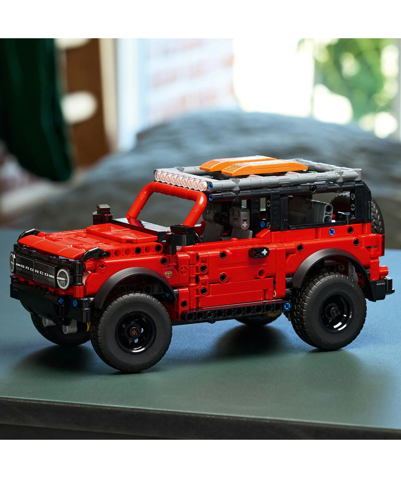 71640372-IMG-010