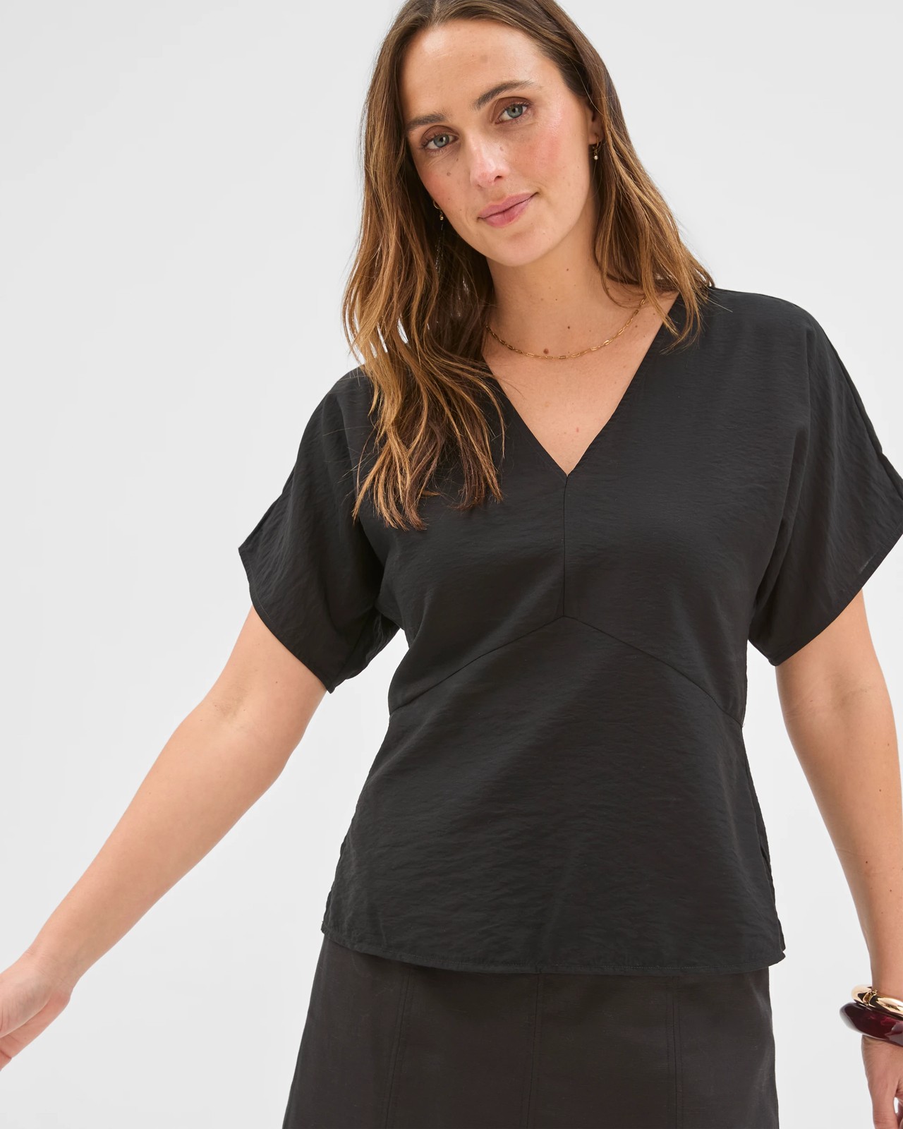 Preview Phoebe V Neck Shell Top - Black 3 of 5